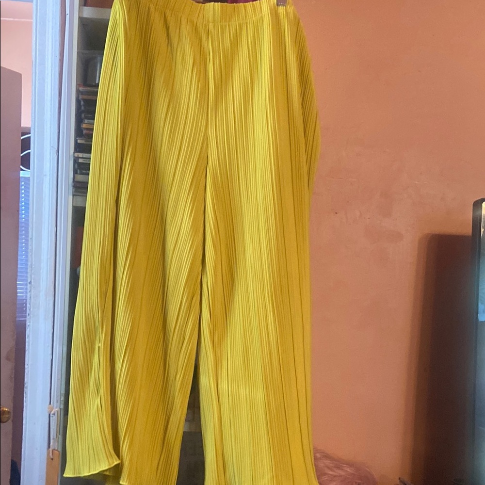 Sunny Yellow Pleated Trousers